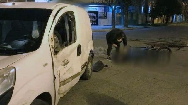 Un motociclista en grave estado luego de protagonizar un accidente