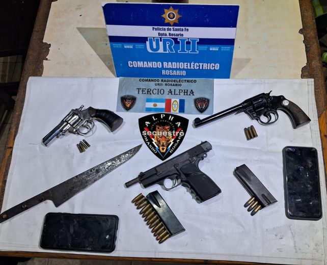 Pelea entre hermanos terminó con dos detenidos y tres armas secuestradas.&nbsp;