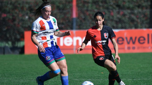 Newells venció en el fútbol femenino a SAT por 4 a 1 tras ir perdiendo 1 a 0.