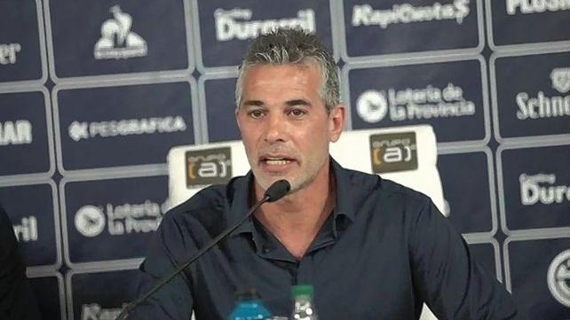 La comisión directiva de Gimnasia de La Plata no aceptó la renuncia de su presidente Gabriel Pellegrino.