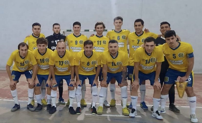El plantel auriazul que se trajo un buen triunfo de Buenos Aires.