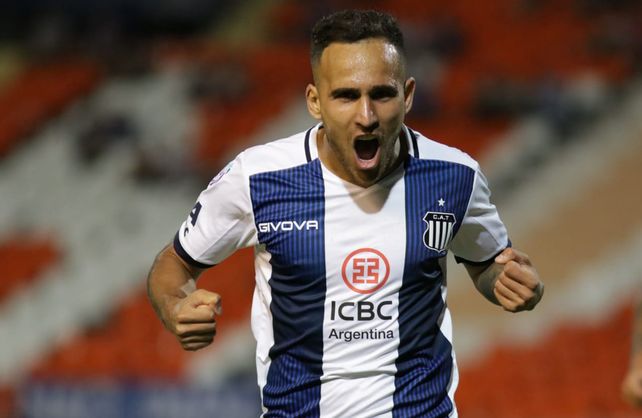 Talleres goleó a Godoy Cruz en Mendoza