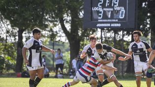Estudiantes viene puntero del torneo de rugby.