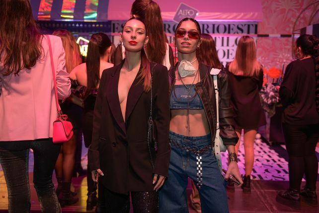 Isabela Giancarelli y Angela Playa