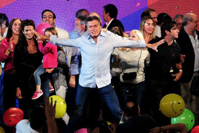 El bailecito de Macri ya es furor en las redes