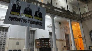 En Derecho de la UNR se realizó una toma activa en repudio a la condena de Cristina