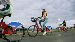 Paraná: reordenan temporalmente la Bicivía