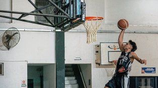 Diego Collomb volvió a Almagro por un par de meses, con el objetivo de tomar rodaje para jugar con la Selección Argentina el Mundial Sub 19.