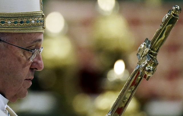 El Papa se refirió a la masacre armenia al inicio de la misa en la Basílica de San Pedro.