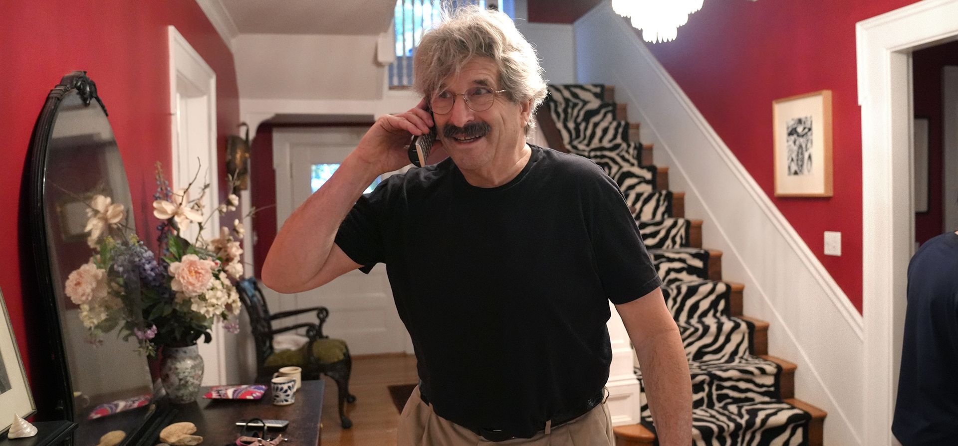 Gary Ruvkun, biólogo molecular estadounidense, premio Nobel de Fisiología o Medicina en 2024, habla por teléfono el lunes 7 de octubre de 2024 en su casa de Newton, Massachusetts (Foto AP/Steven Senne) Gary Ruvkun, biólogo molecular estadounidense, premio Nobel de Fisiología o Medicina en 2024, habla por teléfono el lunes 7 de octubre de 2024 en su casa de Newton, Massachusetts (Foto AP/Steven Senne)