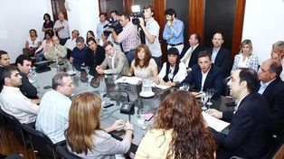 Para el 2015, Corral prevé gastar 40,5% más sin aumentar impuestos