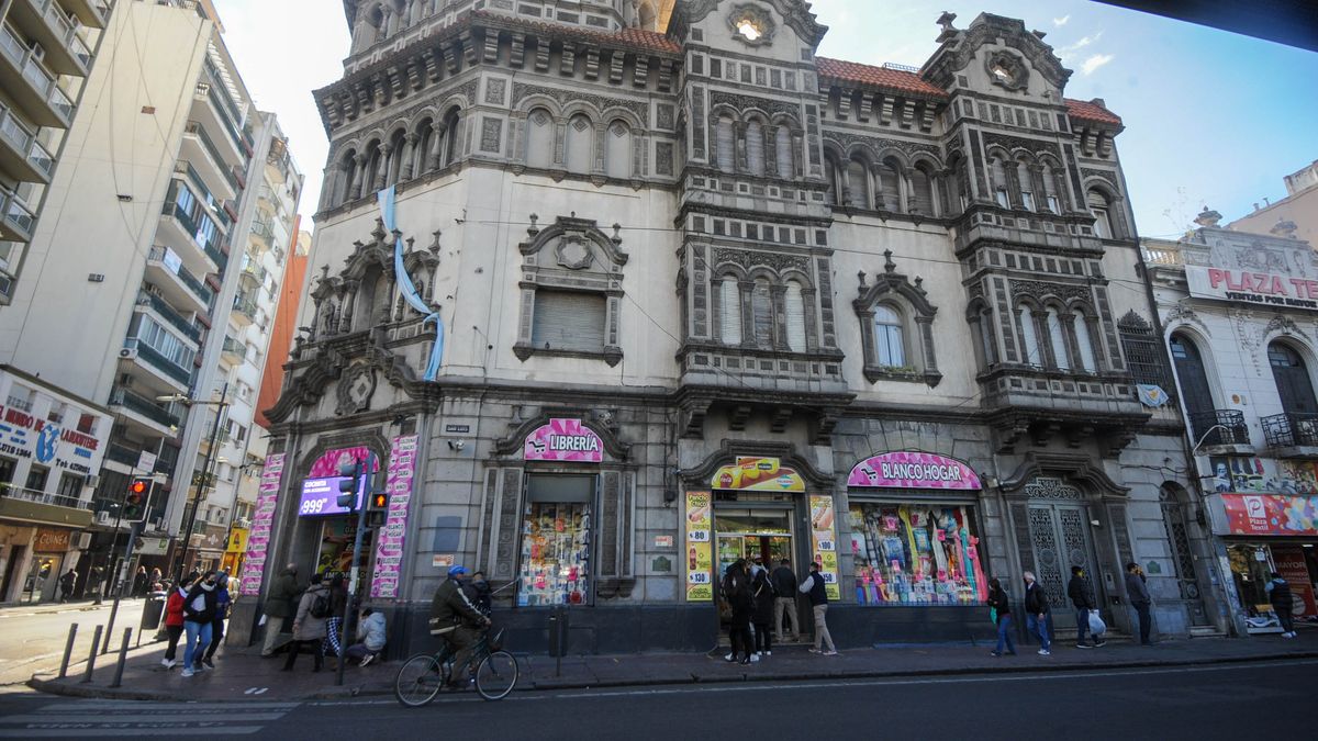Intentaron robar en el Palacio de la Oportunidad y terminaron detenidos
