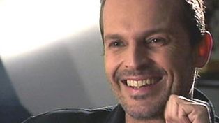 Miguel Bos&eacute; anunci&oacute; en Twitter que alquil&oacute; un vientre y es padre de gemelos