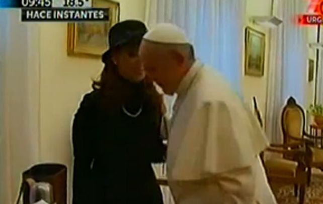 Cristina y Bergoglio mantuvieron un diálogo muy cordial.