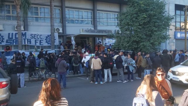 En apoyo a Cristina, la mesa en defensa de la democracia realizará una movilización en la ciudad de Santa Fe