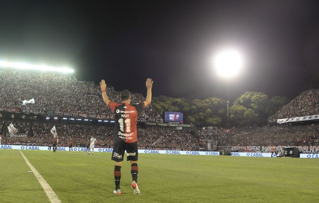 Newells: un año de despedidas y esquivo en resultados