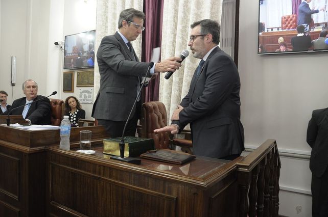 Jury a Rossi: Juraron los legisladores que deberán definir las recusaciones