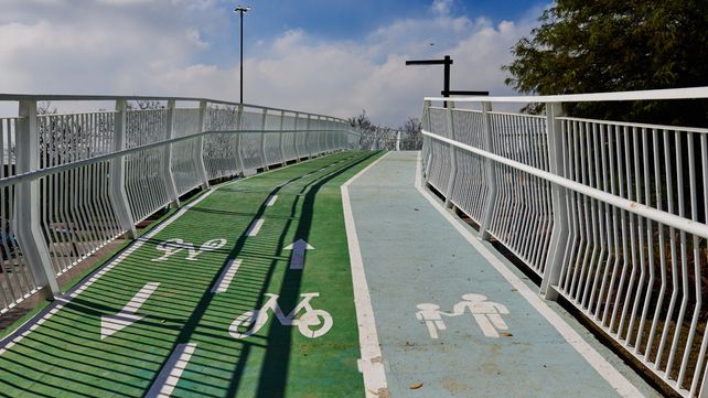 Córdoba inauguró una ciclovía en altura de 1.700 metros de largo