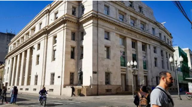 Banco Santa Fe alertó a sus clientes sobre las medidas para identificar y prevenir estafas virtuales