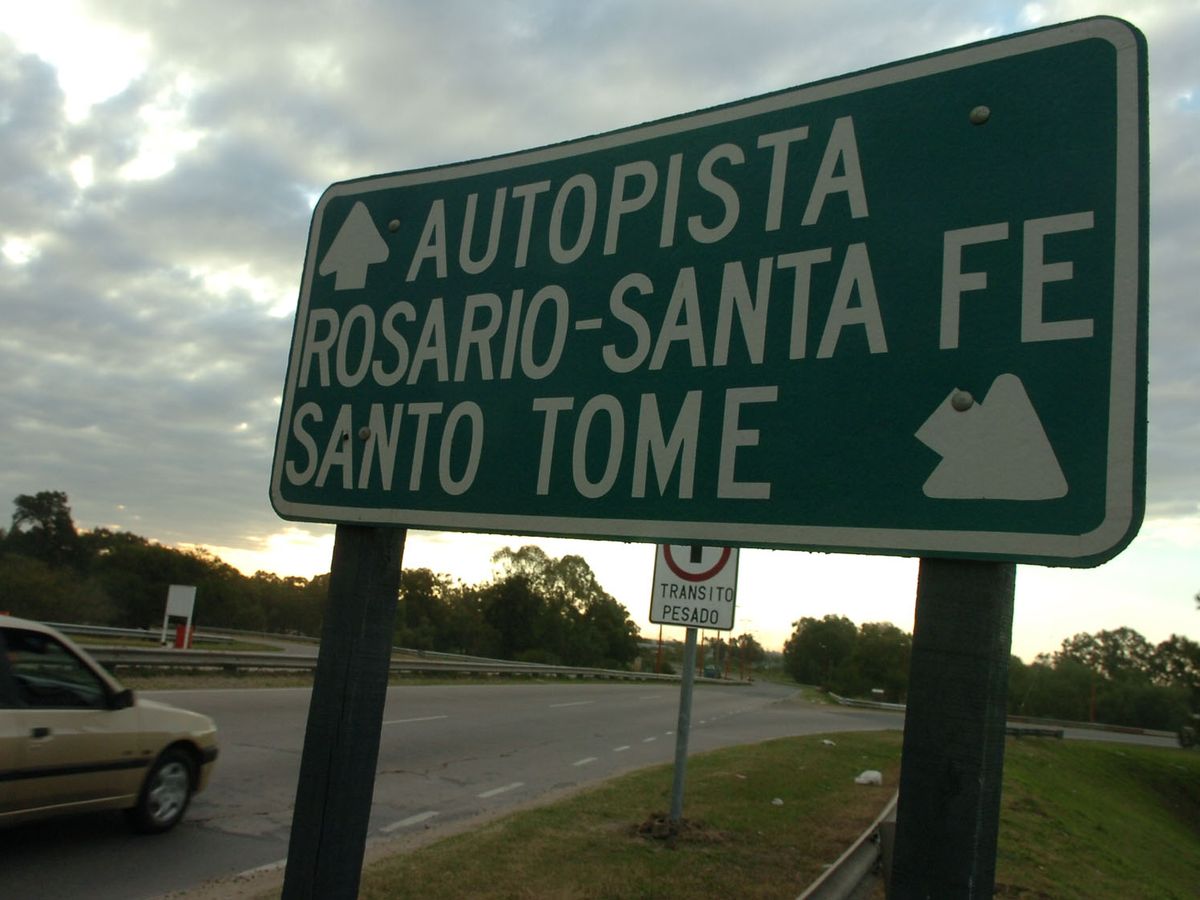 Dos familias vivieron un violento asalto en la autopista a Santa Fe