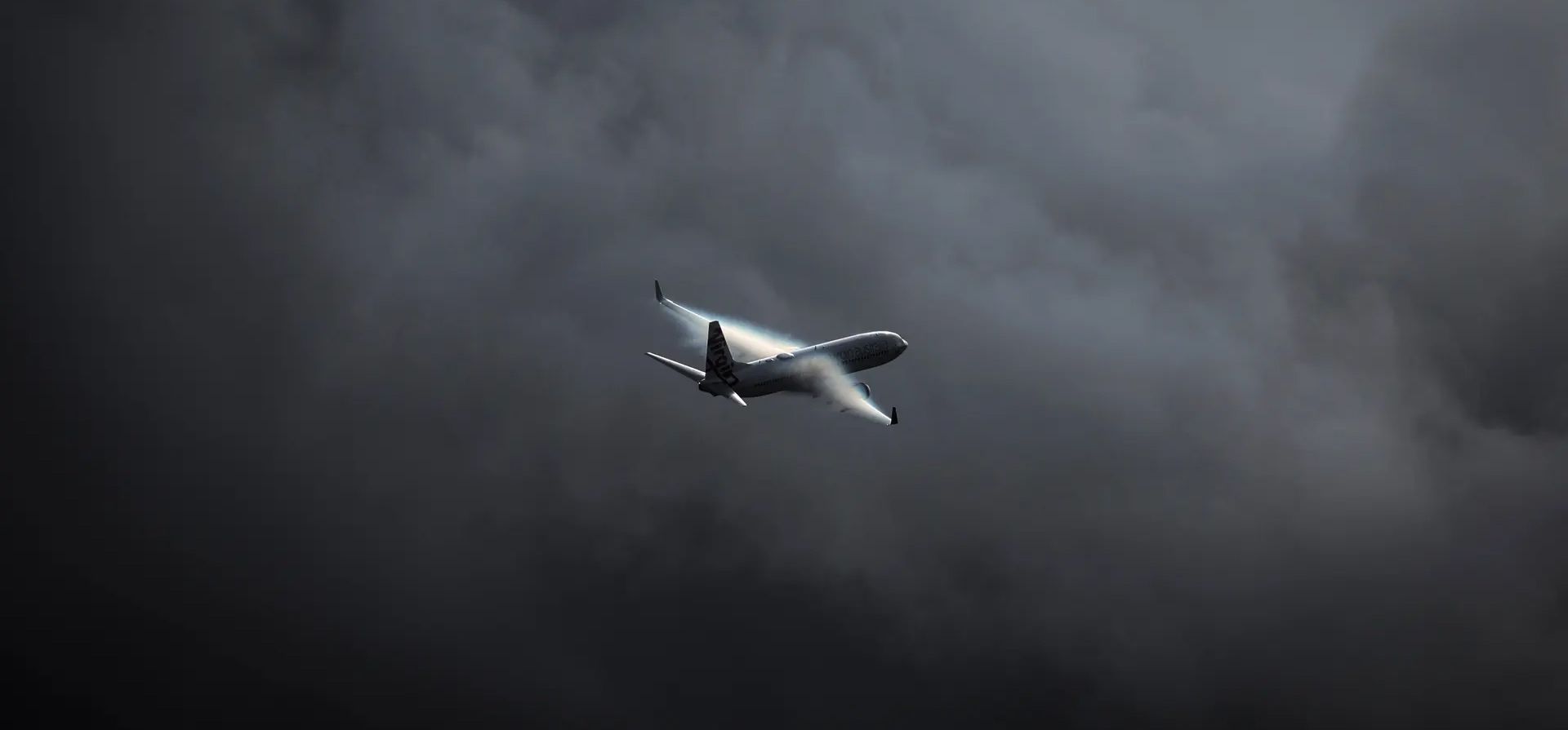 Un avión Boeing 737 se acerca a una tormenta sobre el aeropuerto internacional de Sídney, Sídney, Australia. Fotografía: David Gray/AFP/Getty Images Un avión Boeing 737 se acerca a una tormenta sobre el aeropuerto internacional de Sídney, Sídney, Australia. Fotografía: David Gray/AFP/Getty Images