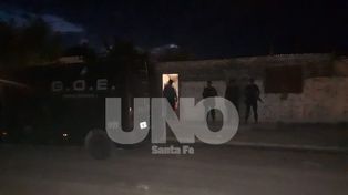 Imputaron a dos acusados de robar en una pollería, una heladería y una estación
