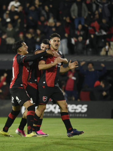 El minuto a minuto: Newells ganó pese al descuento de Banfield en la última jugada