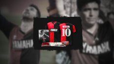 El club del Parque lanzó la promoción de una camiseta y otros aditamentos. El club del Parque lanzó la promoción de una camiseta y otros aditamentos.