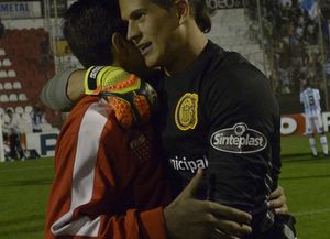 El alcanzapelotas Tatengue que se convirtió en otro héroe de Central