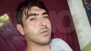 Los familiares de Uriel Lell, de 27 años, solicitan colaboración para dar con el joven quien fue visto por última vez en la zona de la Costanera Baja de Paraná
