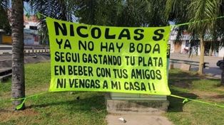 La novia suspendió la boda con un cartel, se hizo viral y la gente se solidarizó con el novio
