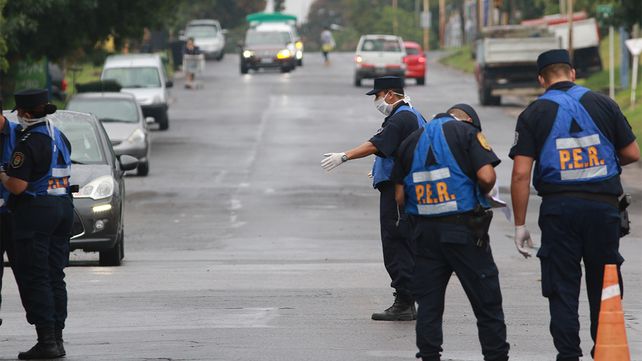 Viernes de controles policiales en Provincias Unidas /Fotos Juan Ignacio Pereira