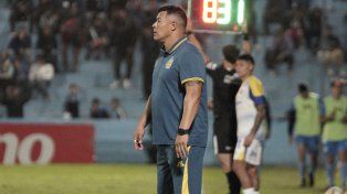 Jorge Almirón dio a coner los once de Central que jugarán en Venezuela por la Copa Libertadores.