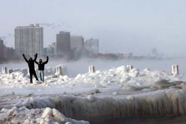 La ola de frío polar se retira de EEUU y deja al menos 20 muertos