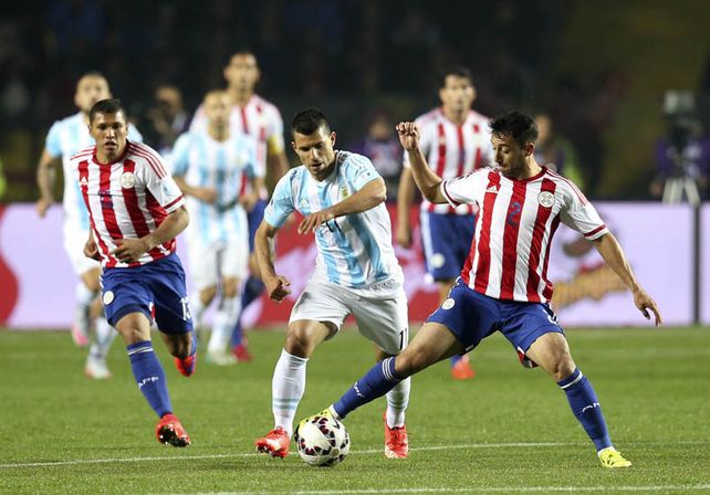 Argentina se metió en la final de la Copa con una victoria aplastante ante Paraguay