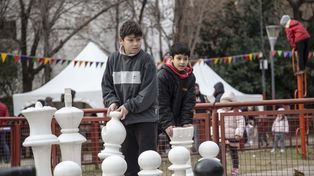 Las vacaciones de invierno se empiezan a despedir y el plan de sábado es en la Carpa Cultural del Mercado del Patio.