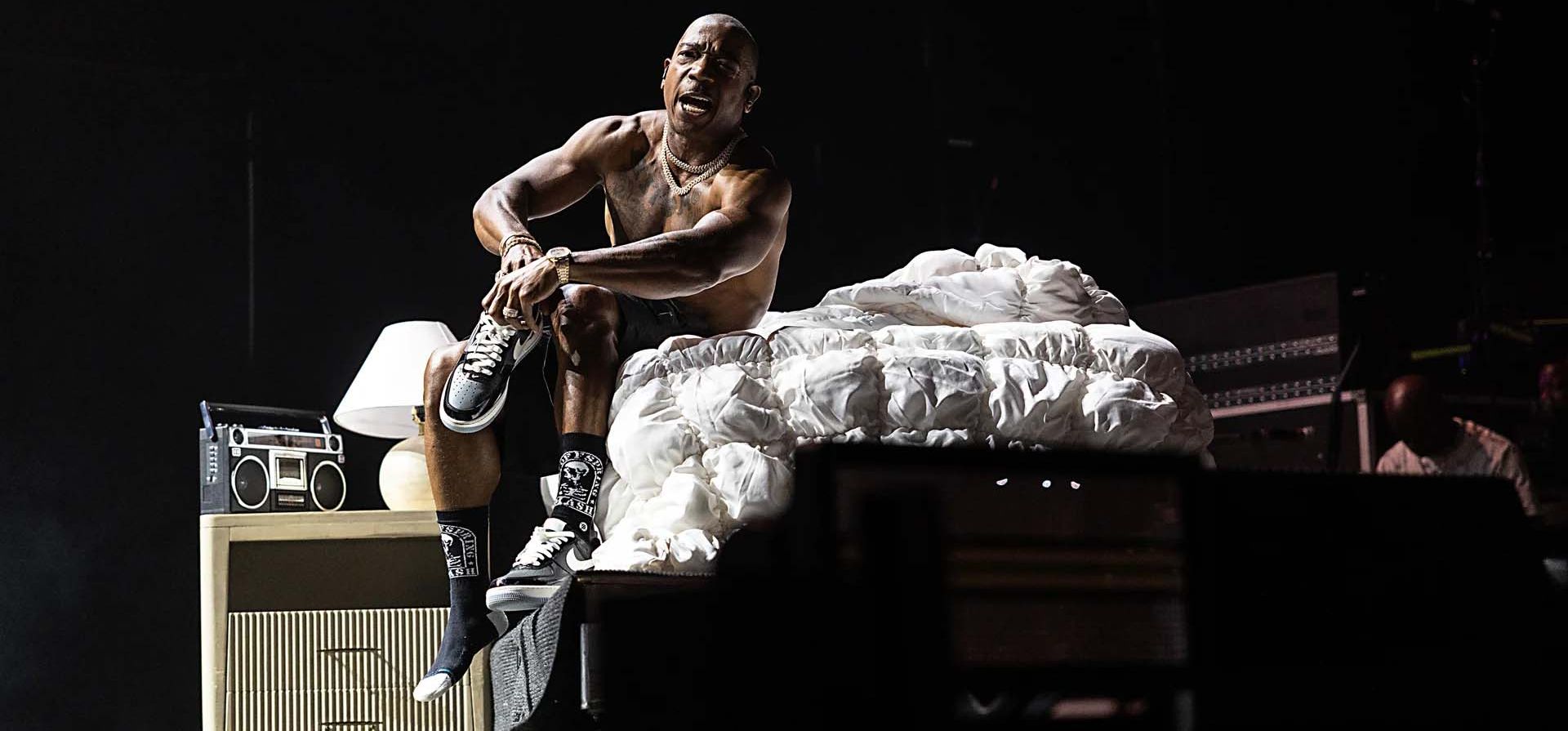 Ja Rule se presenta en el PNC Music Pavilion en Carolina del Norte, Charlotte, Estados Unidos. Fotografía: Jeff Hahne / Getty Images Ja Rule se presenta en el PNC Music Pavilion en Carolina del Norte, Charlotte, Estados Unidos. Fotografía: Jeff Hahne / Getty Images