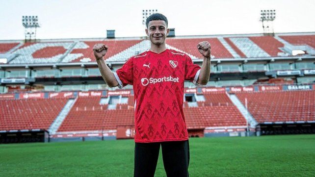 Independiente presentó a la joya del Barcelona de España.