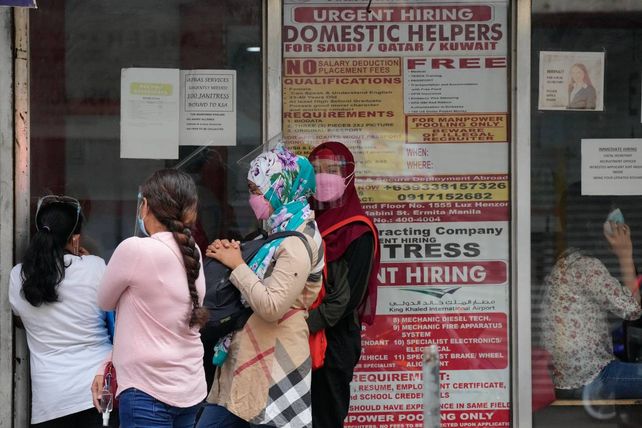 Filipinas frente a una agencia que pide empleadas domésticas para Arabia