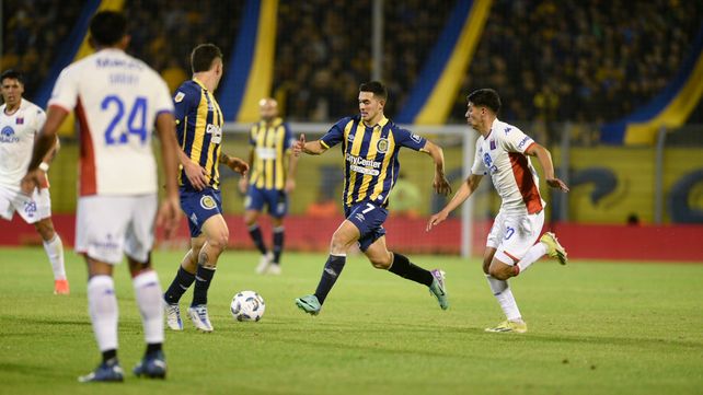 Maximiliano Lovera busca el desequilibrio ante Tigre