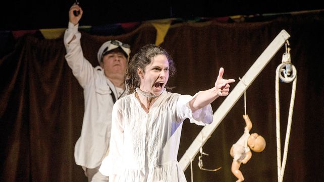 Teatro X la Identidad en La Moringa