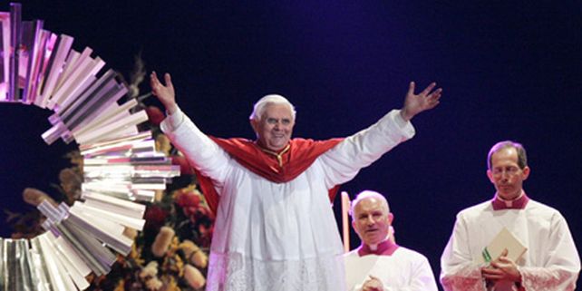 El papa Benedicto XVI afirm&oacute; que la vida es mucho m&aacute;s que tener &eacute;xito