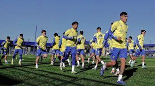 Boca entrenó pensando en Estudiantes. Diego Martínez ya tiene el equipo.