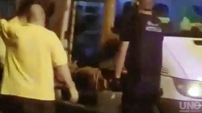 Sorpresa y media: hallaron vagando al ciervo Axis en pleno barrio Candioti