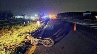Hubo dos choques simultáneos en la ruta 14 con un motociclista muerto