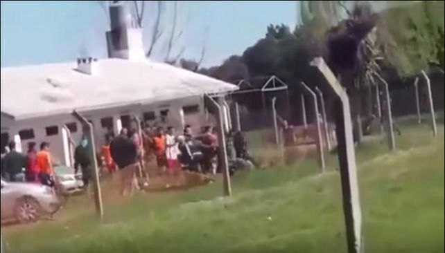 Suspendieron el fútbol uruguayo por una salvaje agresión