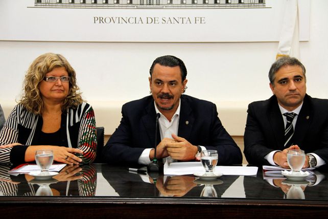La provincia anunció acciones para fortalecer la articulación con cooperadoras escolares