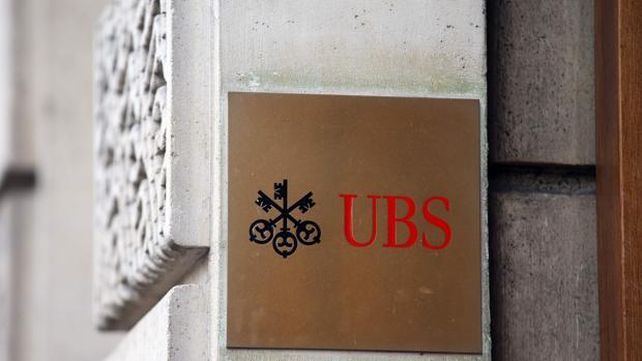 Una de las sucursales de UBS en Ginebra y tres restaurantes cercanos al banco tenían sus inodoros atascados con billetes.