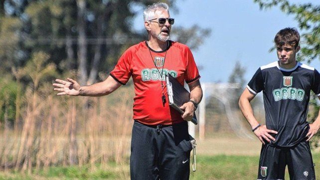 Adrover, por UNO 106.3: Colón se armó para ascender, pero nosotros venimos jugando bien