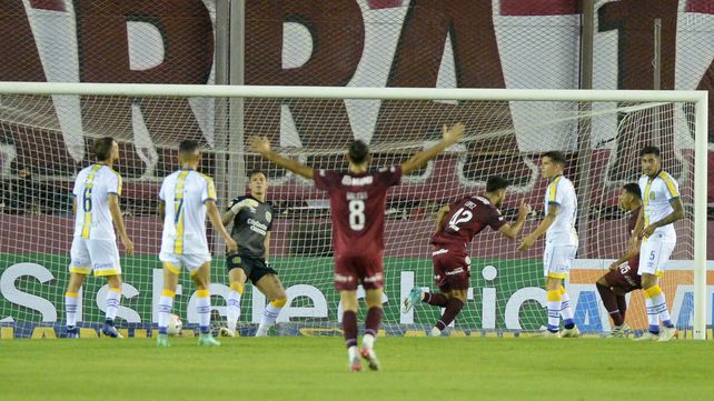 La última excursión de Central a cancha de Lanús fue con Leandro Somoza como DT. El canalla perdió 3 a 1.